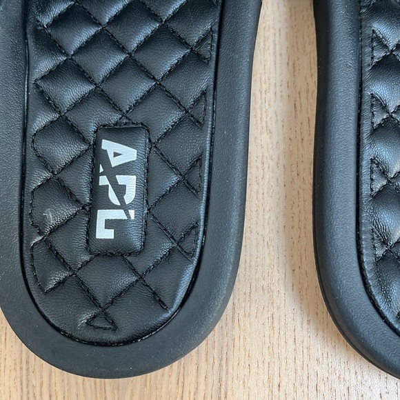 APL Lusso Slide - Picture 6 of 8